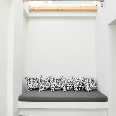 Center * 산토리니