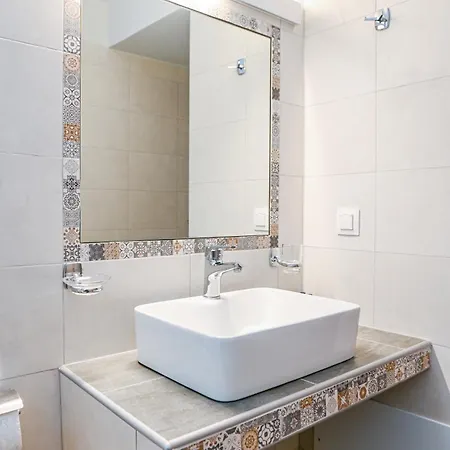 Center Villa Fira (Santorini)