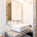 Villa Center *