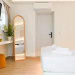 Villa Center Fira (Santorini)