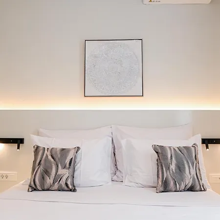 Villa Center Fira (Santorini)