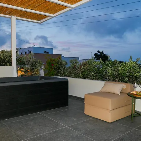 Center Villa Fira (Santorini)
