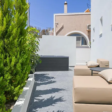 Center Villa *