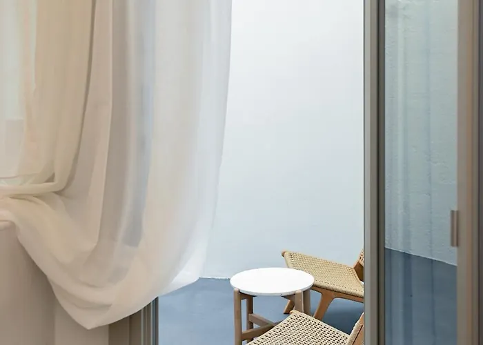 Villa Center Fira (Santorini)